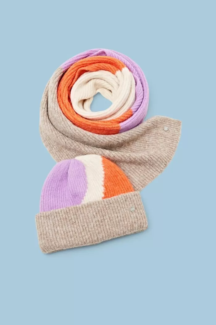 Geschenkset Met Ribgebreide Beanie En Sjaal*Esprit Fashion